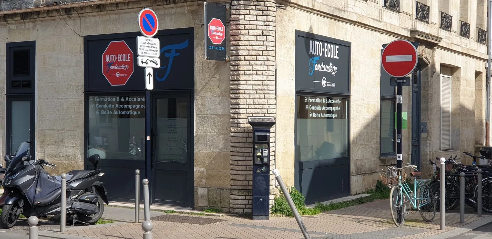 Façade de l'auto-école Fondaudège à Bordeaux